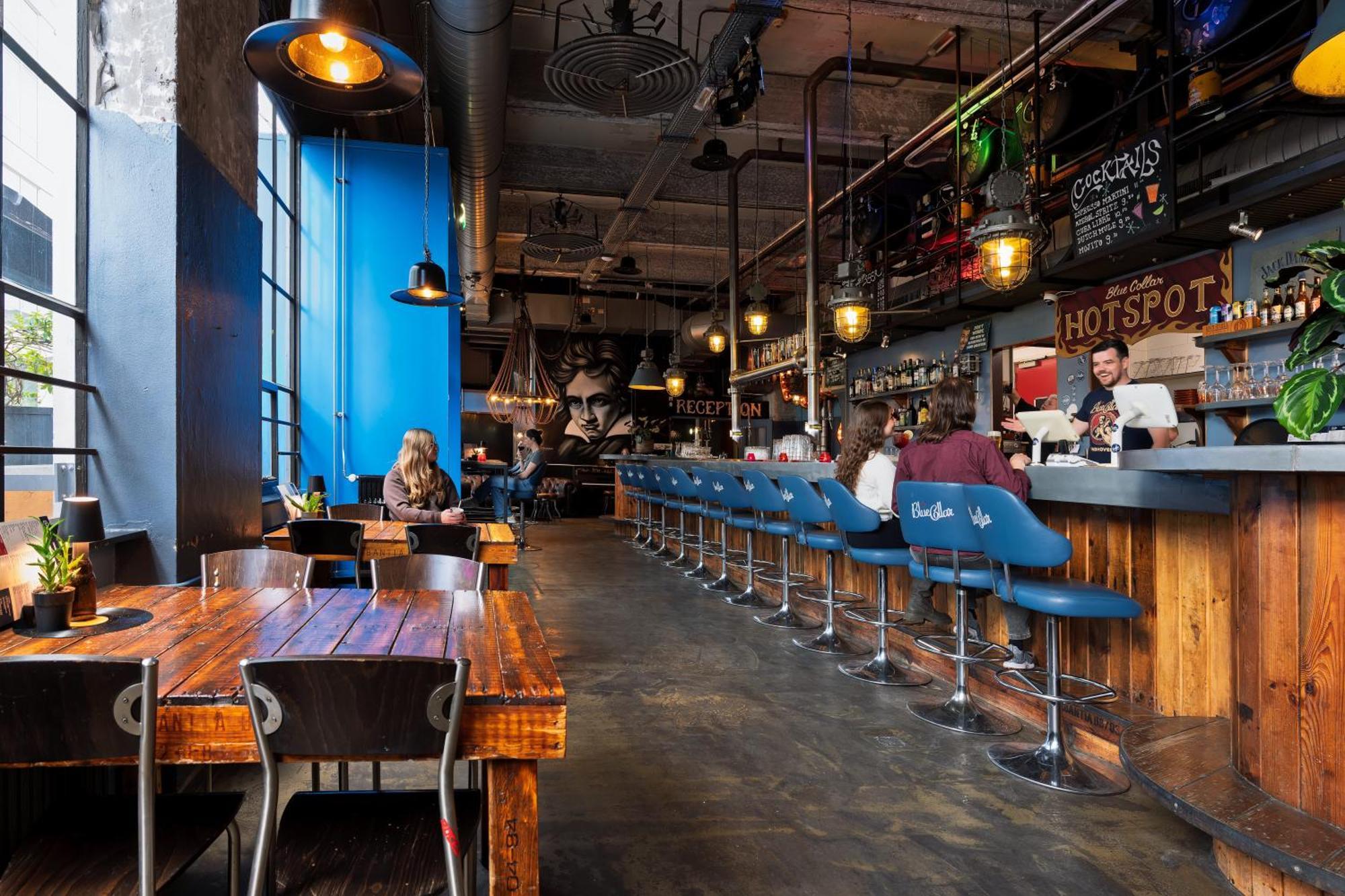 Stayokay Hostel Eindhoven - Blue Collar Exterior foto